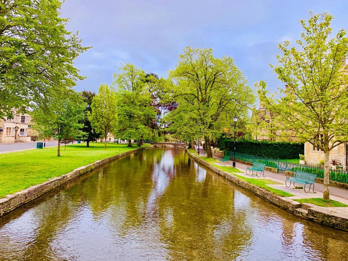 Отель Broadlands (Adults Only) Буртон-он-те-Уотер Экстерьер фото